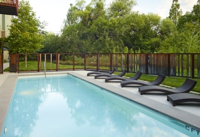 Outdoor pool and patio at h2hotel in Healdsburg, Ca.